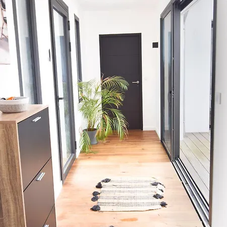 Moderne Avec Piscine